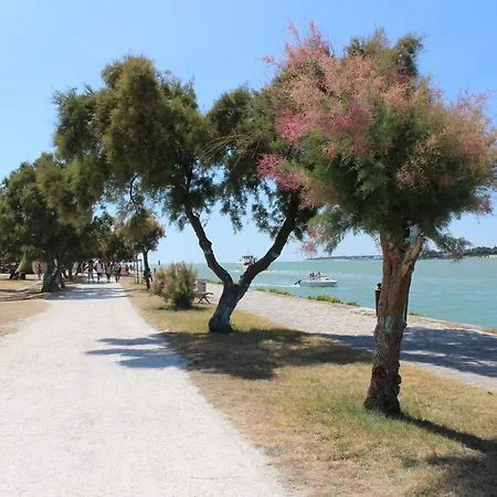 Osolemio La Rochelle Apartment *